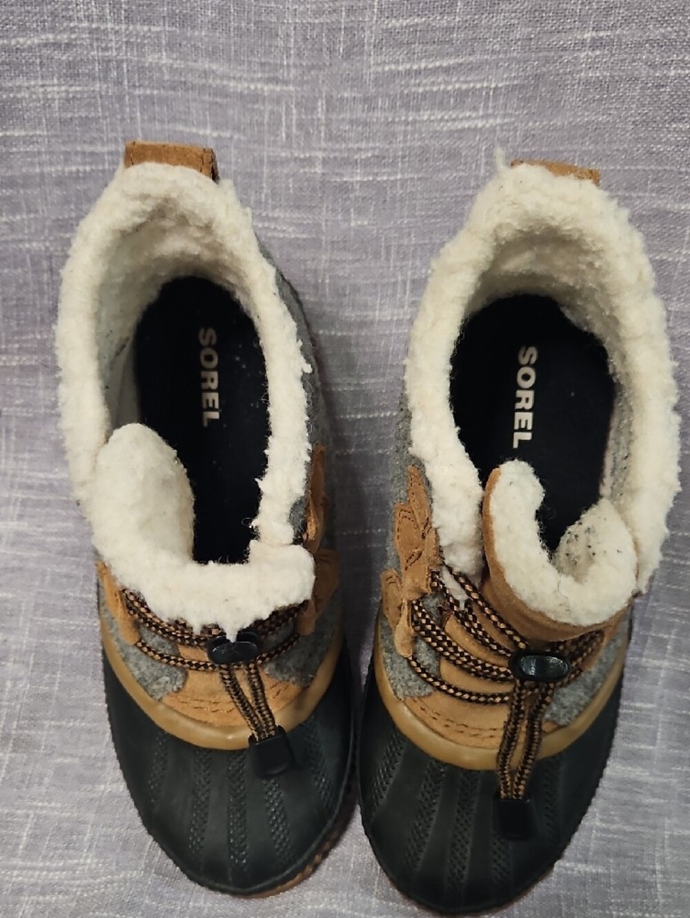 Sorel Youth Out 'N About Plus Felt Waterproof Duck Boots Size 3Y - Picture 5 of 9